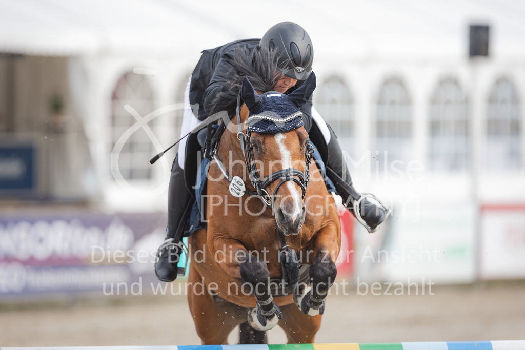 220610_PfSpTa_L-Spr-236 | Oerlinghausen Währentrup 26.08.2021, Stilspringprüfung Kl.A*