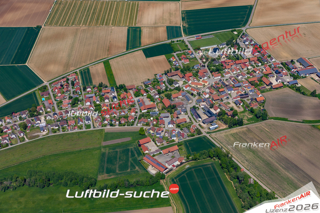 Das Luftbild der Stadt Mötzing wurde 2021 vom Flugzeug heraus erstellt (keine Drohne) Aufnahmehöhe ca.450 Meter- hohe Bildauflösung und Druck-Qualität garantiert!