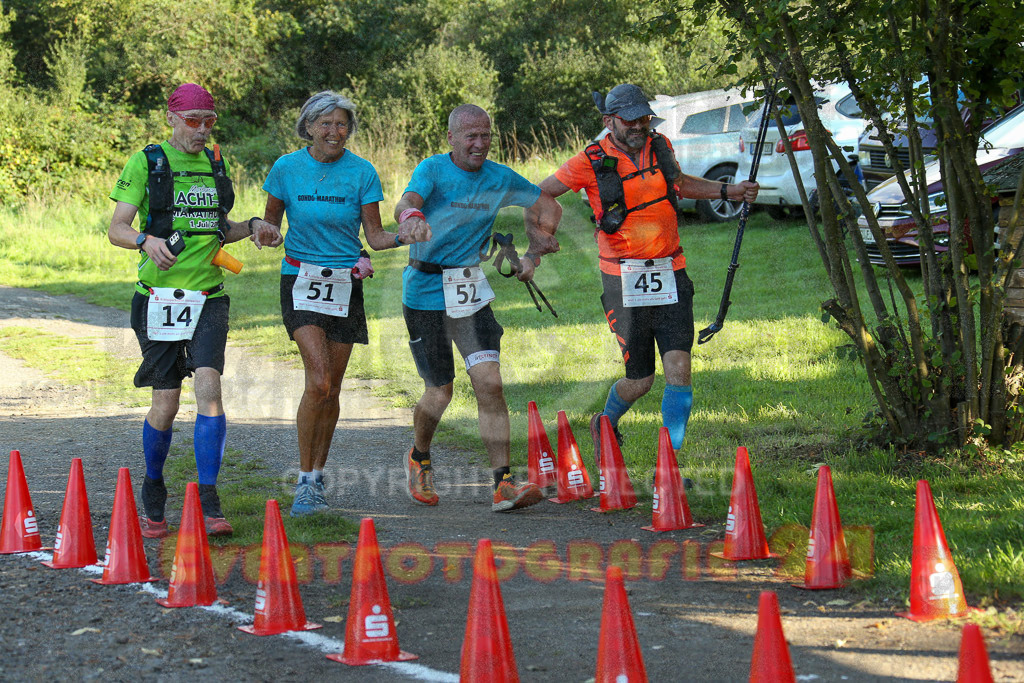 230826_1819_EX1_1840 | Sportfotografie im Rhein-Sieg Kreis, Köln, Bonn, NRW, Rheinland Pfalz, Hessen, etc. Unser Tätigkeitsfeld umfasst den Laufsport vom Volkslauf über den Marathon, Duathlon, Triathon bis zum Ultralauf wie Kölnpfad Ultra oder Schindertrail.