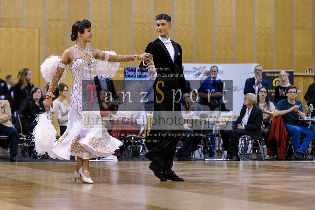 20241102_DM_HGR_Std_09600 | Tanzsportbilder, Standardtanz, Lateintanz, WDSF, DTV, LTVB, dancecomp, goc, hessen tanzt, blaues band der spree, walzer, tango, wiener walzer, slowfox, quickstepp, samba, rumba, cha-cha-cha, paso doble. jive, hd-kroft photography, turniertanzsport