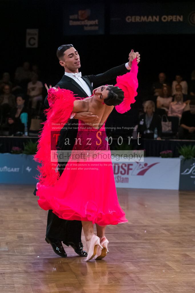 20250822_WDSF-GS-STD_R2_5365 | Tanzsportbilder, Standardtanz, Lateintanz, WDSF, DTV, LTVB, dancecomp, goc, hessen tanzt, blaues band der spree, walzer, tango, wiener walzer, slowfox, quickstepp, samba, rumba, cha-cha-cha, paso doble. jive, hd-kroft photography, turniertanzsport