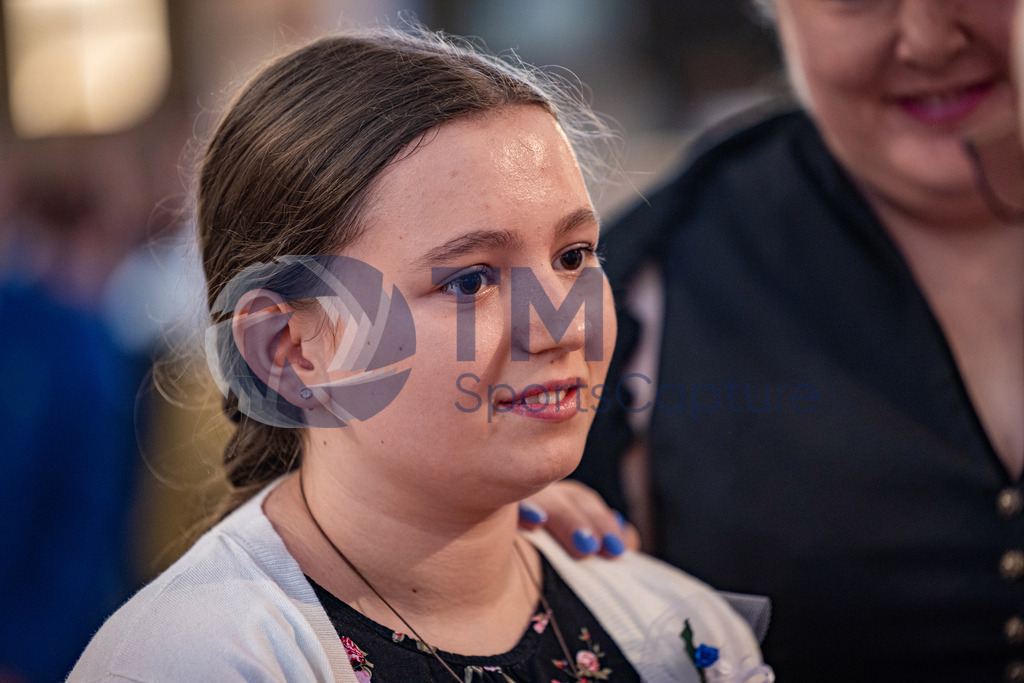 RR5M6746 | Firmung Klagenfurt-Dom 19.05.2024 8 Uhr