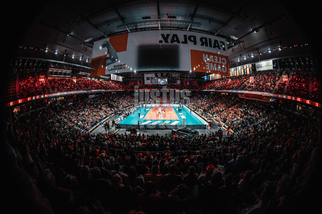 Volleyball | Herren | Saison 2024/2025 | 1. Volleyball Bundesliga Männer | Finale | BERLIN RECYCLING Volleys vs. SVG Lüneburg | 03.05.2025 | Die volle Max-Schmeling-Halle