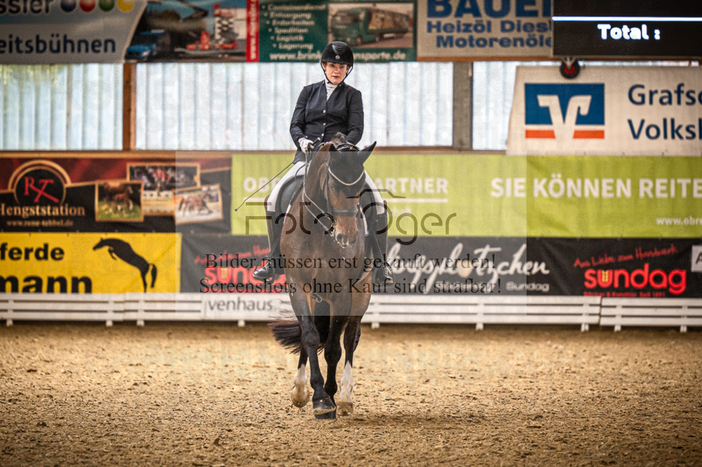 DOS_2225 | Entdecke hochwertige Reitturnierfotos von Foto Oger. Professionell, emotional und authentisch – jetzt Lieblingsmomente im Shop bestellen.Deutschlandweite Turnierfotografie. - Realisiert mit Pictrs.com