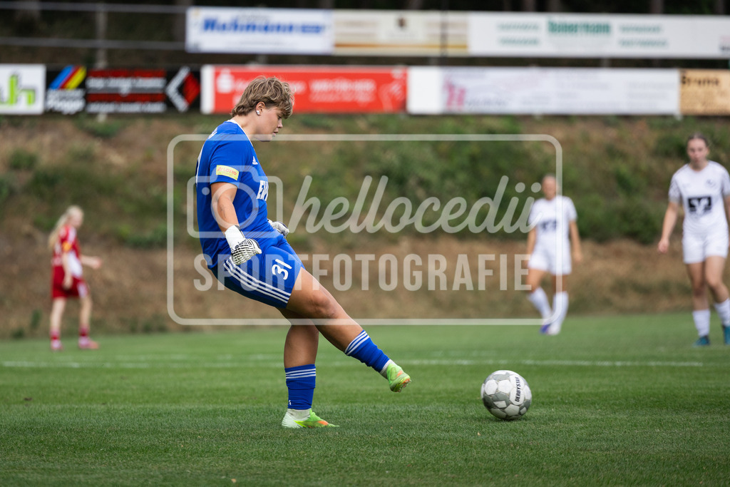 Fußball I Frauen I Testspiel I SpVg Aurich - DJK Arminia Ibbenbüren I 15279 | realhellocedii - Realisiert mit Pictrs.com