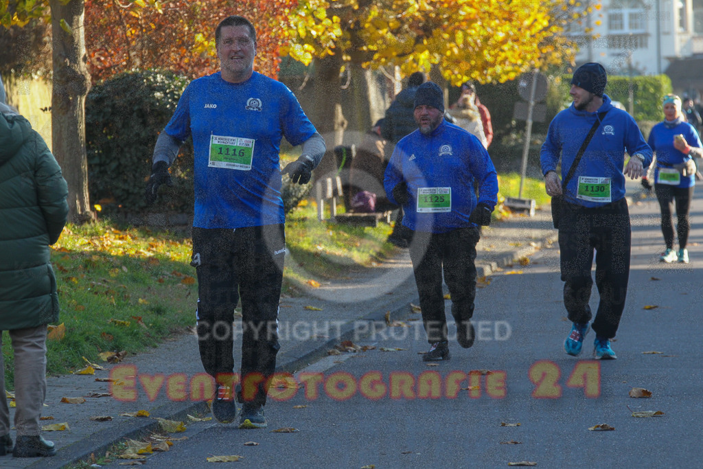 241201_1104_EV4_0939 | Sportfotografie im Rhein-Sieg Kreis, Köln, Bonn, NRW, Rheinland Pfalz, Hessen, etc. Unser Tätigkeitsfeld umfasst den Laufsport vom Volkslauf über den Marathon, Duathlon, Triathon bis zum Ultralauf wie Kölnpfad Ultra oder Schindertrail.