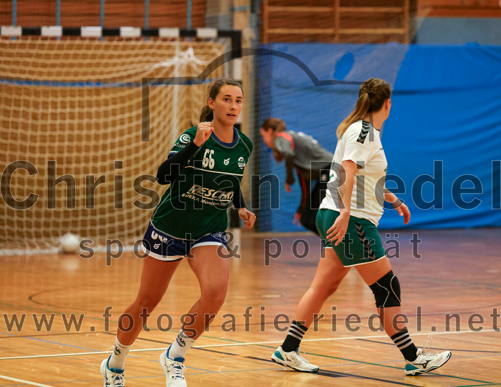 2023-09-16_091_TSV_Vaterstetten_gegen_SV_Muenchen_Laim | Baldham, Deutschland, 16.09.2023:
Handball, Bayernliga Frauen Staffel Süd 2023 / 2024, 1. Spieltag, TSV Vaterstetten gegen SV München Laim, Endergebnis: 23:34

Elisa von Hoenning (SV München Laim, #66), Johanna Gernsbeck (TSV Vaterstetten, #9)

Foto: Christian Riedel / fotografie-riedel.net