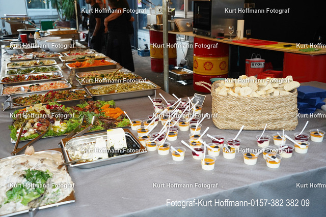 18Geburtstag Thomas Meyer |  Fotograf Kurt Hoffmann - Realisiert mit Pictrs.com
