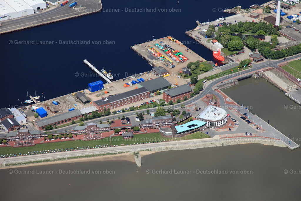 3090367 | Wilhelmshaven, Südstrand mit Uferpromenade und Seewasseraquarium