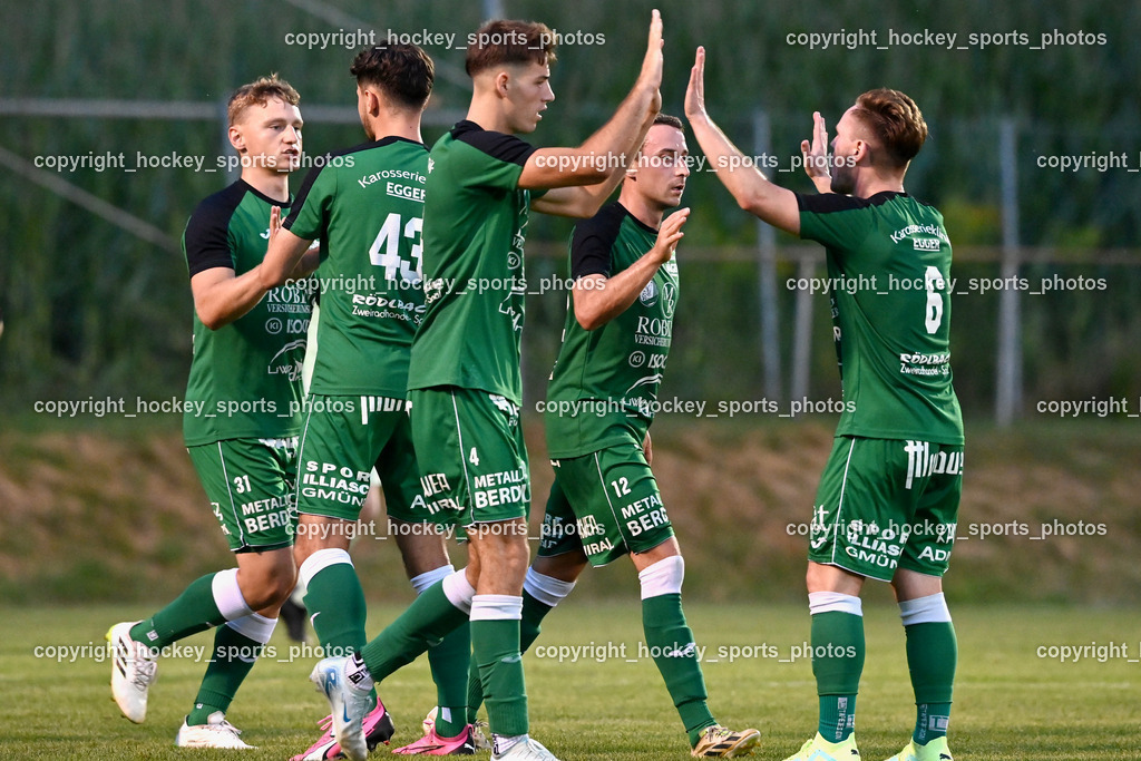 FC Lendorf vs. SC St.Veit | Jubel FC Lendorf Mannschaft, #12 Felix Helmut Hutter FC Lendorf, #4 Schritliser Michael St.Veit, #17 Mario Zagler FC Lendorf, #6 Mario Rumbold FC Lendorf, #43 Dominik Markus Oberwinkler FC Lendorf, #31 Markus Pichorner FC Lendorf, FC Lendorf vs. SC St.Veit, FC Lendorf vs. SC St.Veit am 17.08.2024 in Lendorf (Thomas Morgenstern-Arena), Austria, (Photo by Bernd Stefan)