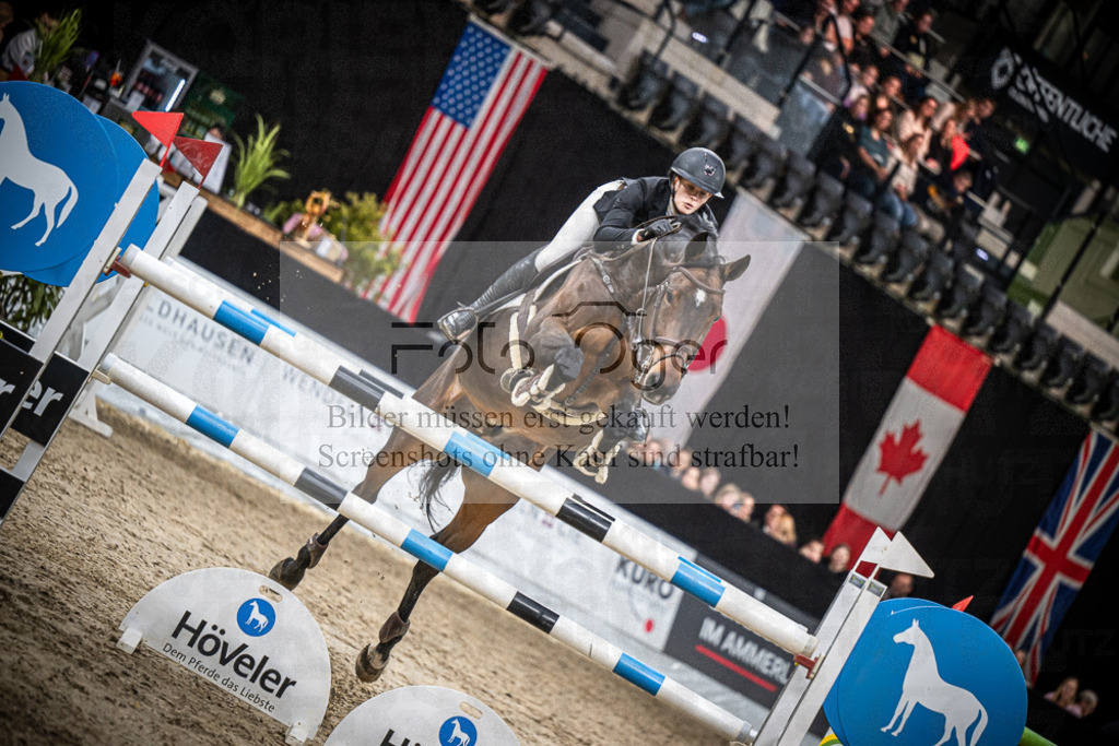 DOS_1059 | Entdecke hochwertige Reitturnierfotos von Foto Oger. Professionell, emotional und authentisch – jetzt Lieblingsmomente im Shop bestellen.Deutschlandweite Turnierfotografie. - Realisiert mit Pictrs.com