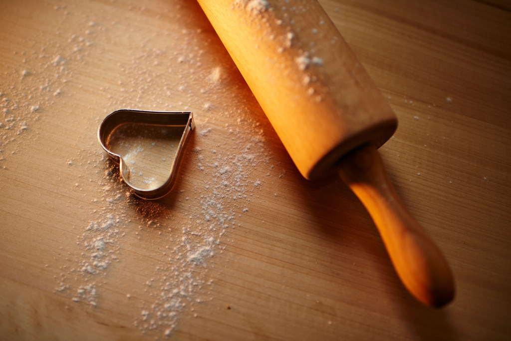 Ausstecher und Teigroller | Wien, Austria - December 07, 2013: Ausstecher und Teigroller. - Realisiert mit Pictrs.com