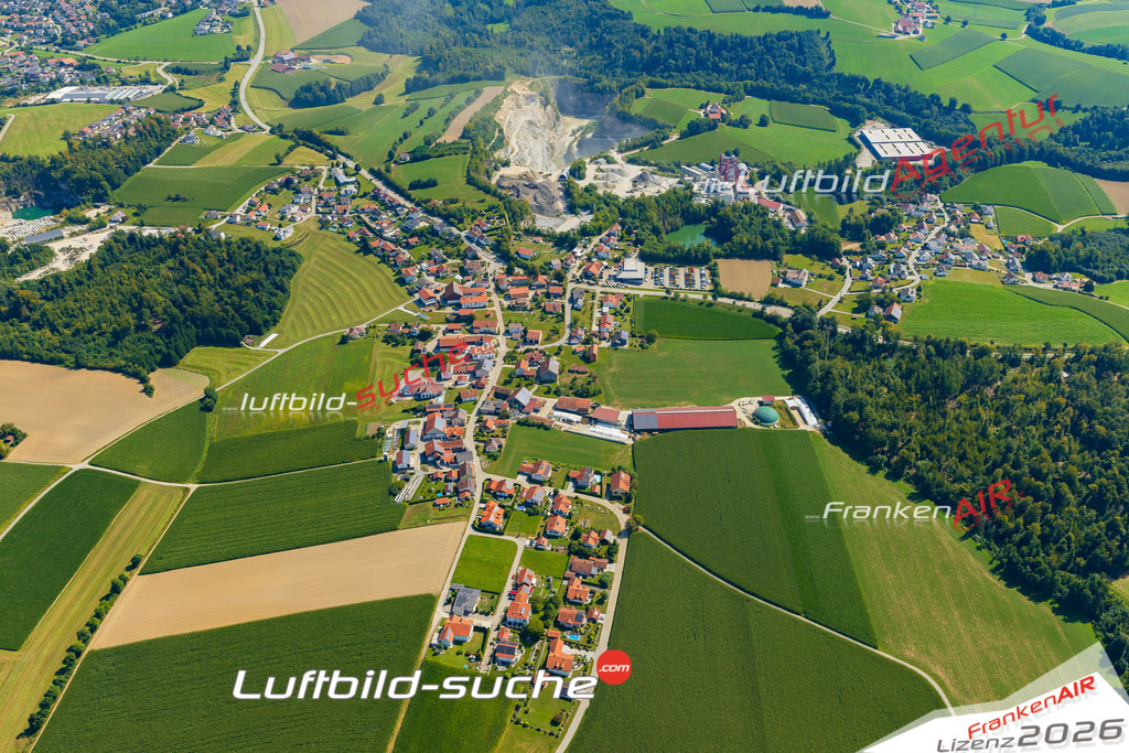 Luftaufnahme  Wotzdorf  Hauzenberg Das Luftbild wurde 2025 vom UL-Flugzeug heraus erstellt ( keine Drohne ) - Hochauflösende Luftaufnahme -Nicht vergleichbar mit Google Maps oder Satelittenbilder- Die Geschenkidee !Mit Lizenz und Bildrechte bestellbar