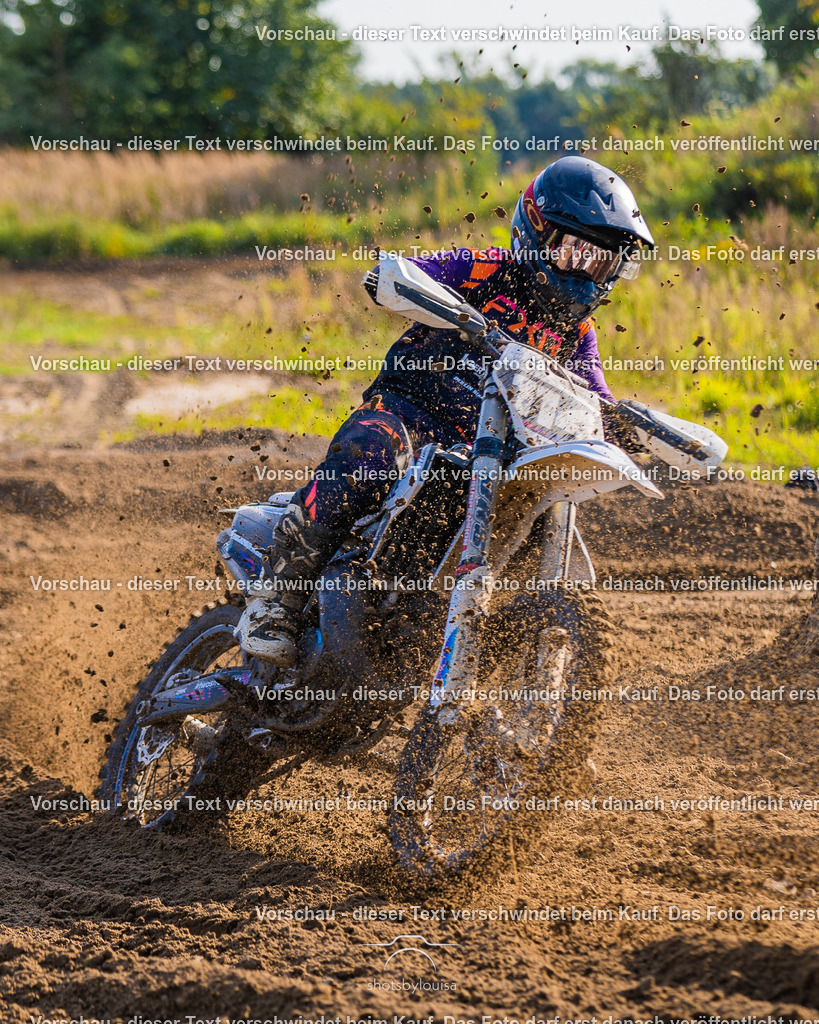 09_20_LM_Schenkenhorst-9789 | Sportfotografin aus Berlin-Brandenburg mit Fokus auf Motocross. Ich halte deine sportliche Leistung und echte Emotionen auf und neben der Strecke professionell fest. Entdecke die Fotos von deinem Rennen und bestelle sie direkt hier im Shop.