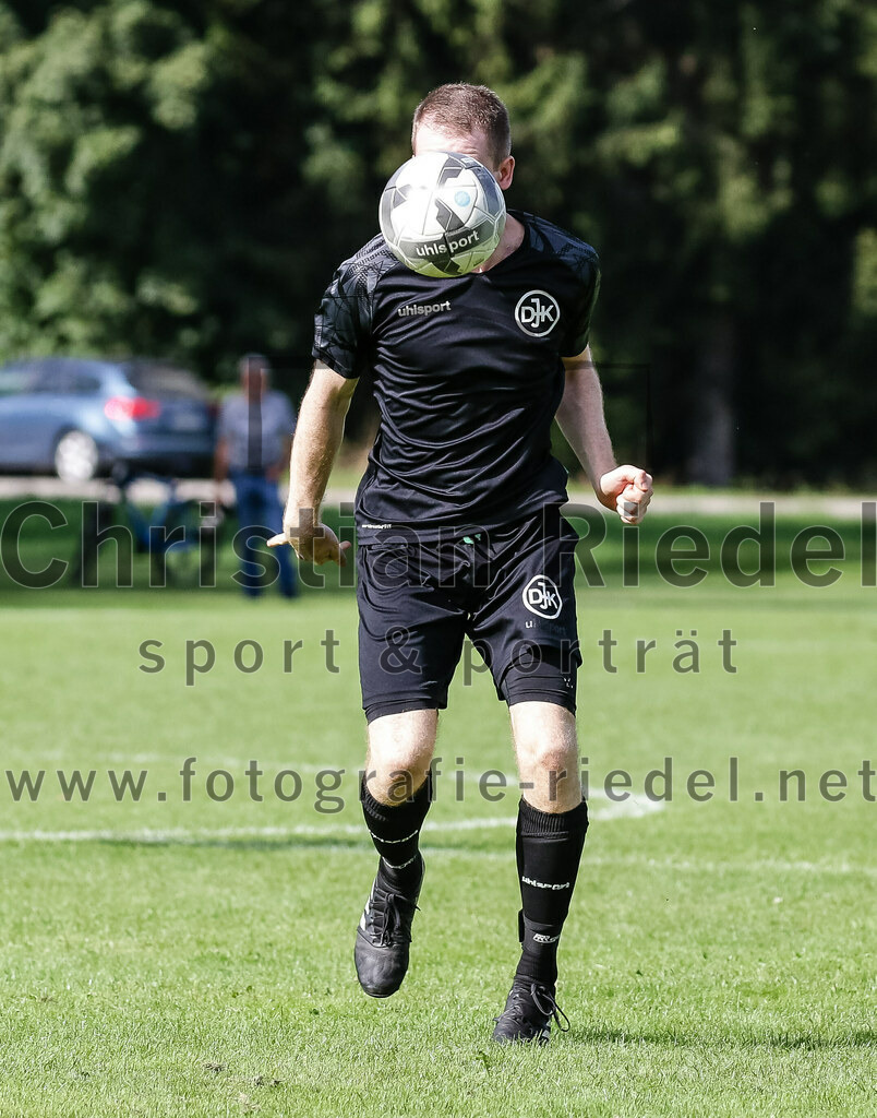 2023-09-17_059_DJK_Ottenhofen_gegen_FC_Finsing_II | Ottenhofen, Deutschland, 17.09.2023:
Fußball, Kreisklasse 2023 / 2024, 7. Spieltag, DJK Ottenhofen gegen FC Finsing II, Endergebnis: 3:0

Lukas Meinzer (DJK Ottenhofen, #13)

Foto: Christian Riedel / fotografie-riedel.net