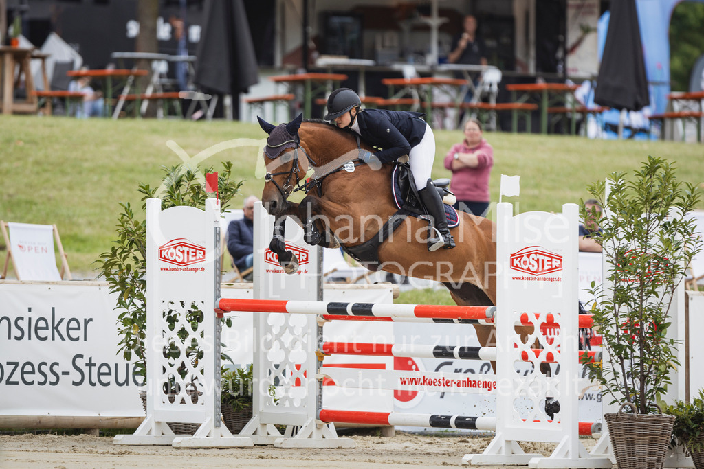 250710_BHO_Stil-L-1-158 | Deine schönsten Turniermomente als professionelle Fotos! Entdecke hochwertige Pferdesport-Fotografie im Online-Shop. Jetzt Fotos finden & bestellen!