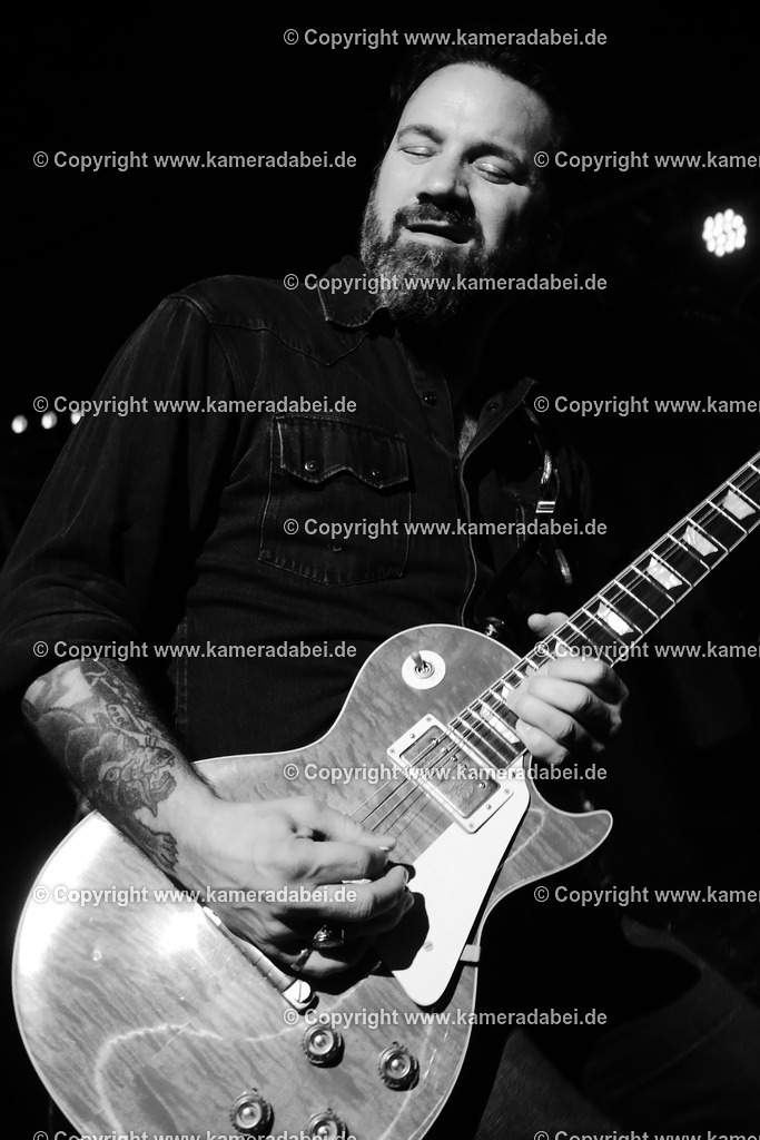 Konzert : Black Bottle Riot am 14.11.2025 im Rare Guitar in Münster | Konzert : Black Bottle Riot am 14.11.2025 im Rare Guitar in Münster - Realisiert mit Pictrs.com