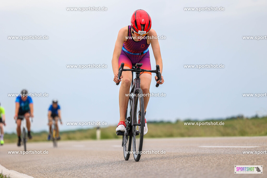 BR8A4101 | Stadttriathlon Erding 2025. #yourpictrs #sportshot_your_pictrs @Sportshotphotography #stadttriathlonerding Copyright: www.sportshot.de