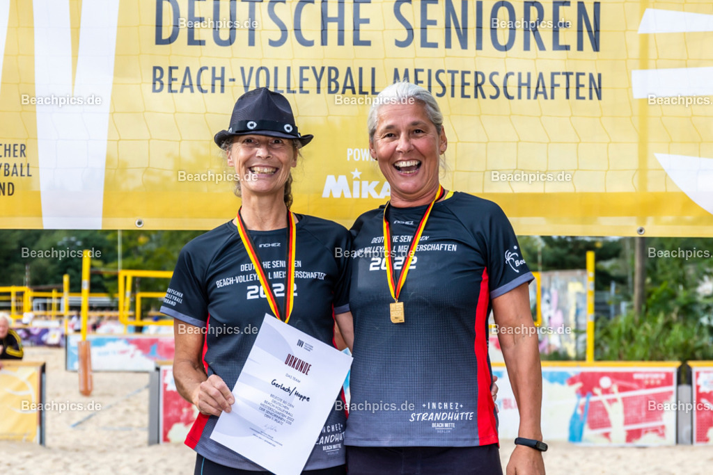 2022-00063204-Deutsche-Seniorinnen-Meisterschaft |  11.09.2022; Berlin Foto: Gerold Rebsch - www.beachpics.de
