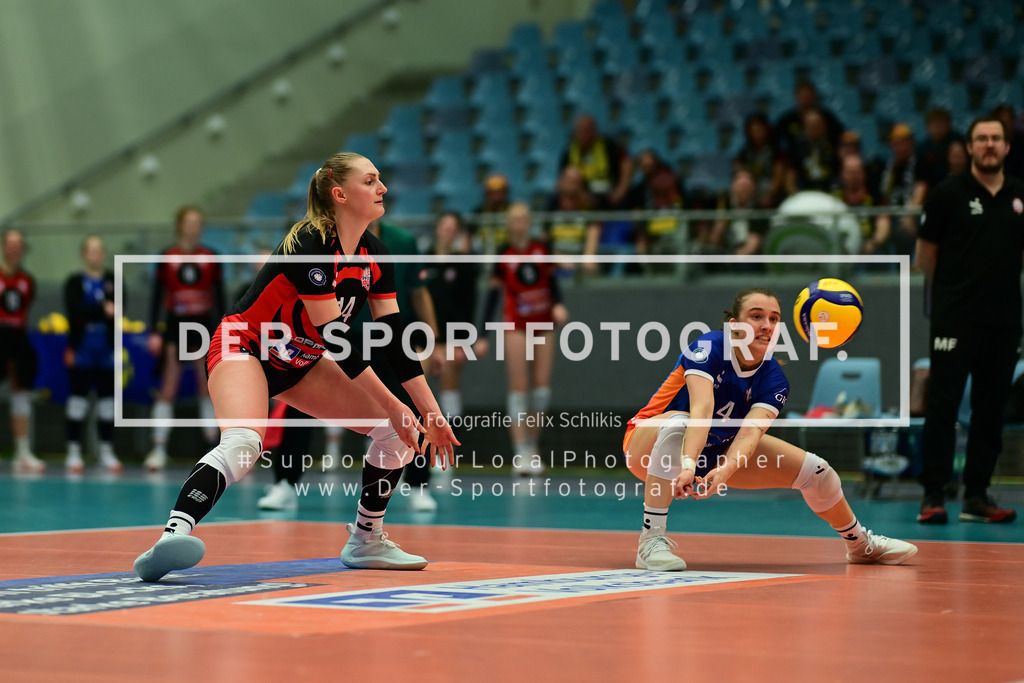 Volleyball I Frauen I Saison 2025-2026 I Bundesliga I Hauptrunde I ETV Hamburger Volksbank Volleys - VfB 91 Suhl I 112222 | Der Sportfotograf. - Realized with Pictrs.com