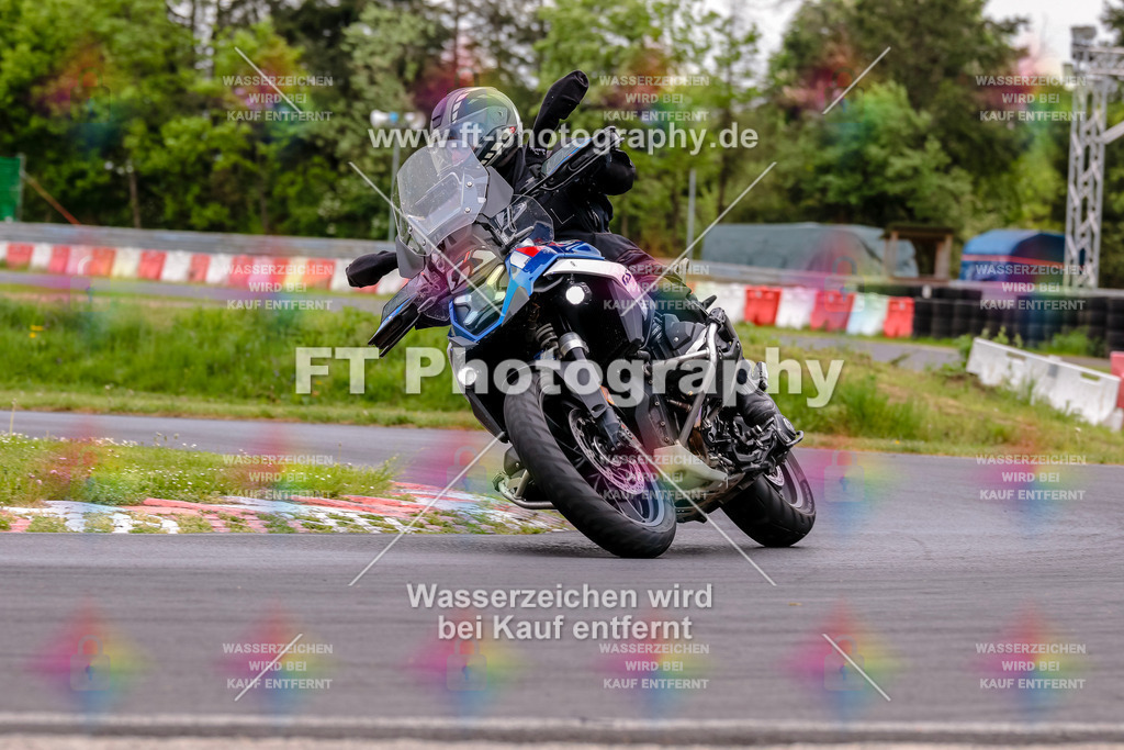 MotoTeamVBK-20531 | Hier findet Ihr Bilder von Touristenfahrten auf der Nürburgring Nordschleife oder von anderen Veranstaltungen die ich besucht habe. Viel Spass beim Durch Schauen 
