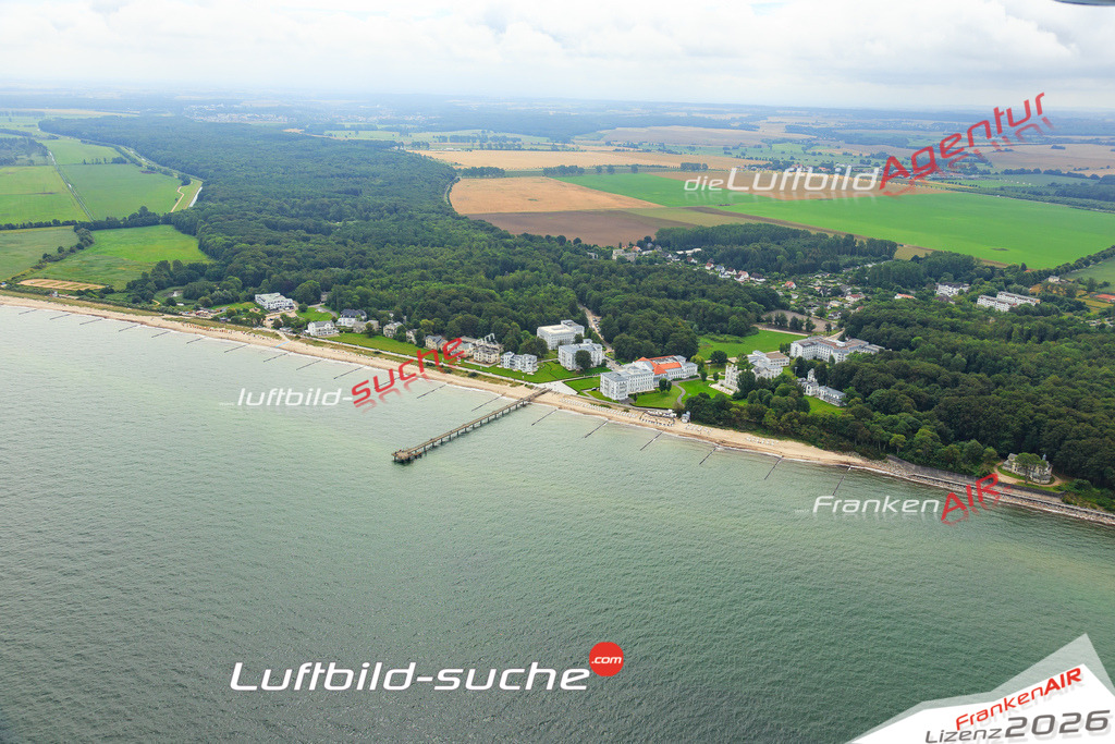 Die Luftaufnahme der Stadt Bad-doberan wurde vom UL-Flugzeug heraus erstellt ( keine Drohne )- hohe Auflösung für beste Qualität