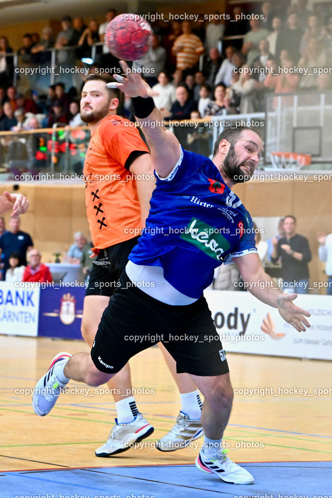 SC kelag Ferlach vs. HSG Holding Graz | #57 LEBAN Patrik SC Ferlach, SC kelag Ferlach vs. HSG Holding Graz, SC kelag Ferlach vs. HSG Holding Graz am 18.10.2025 in Ferlach (Ballspielhalle Ferlach), Austria, (Photo by Bernd Stefan)