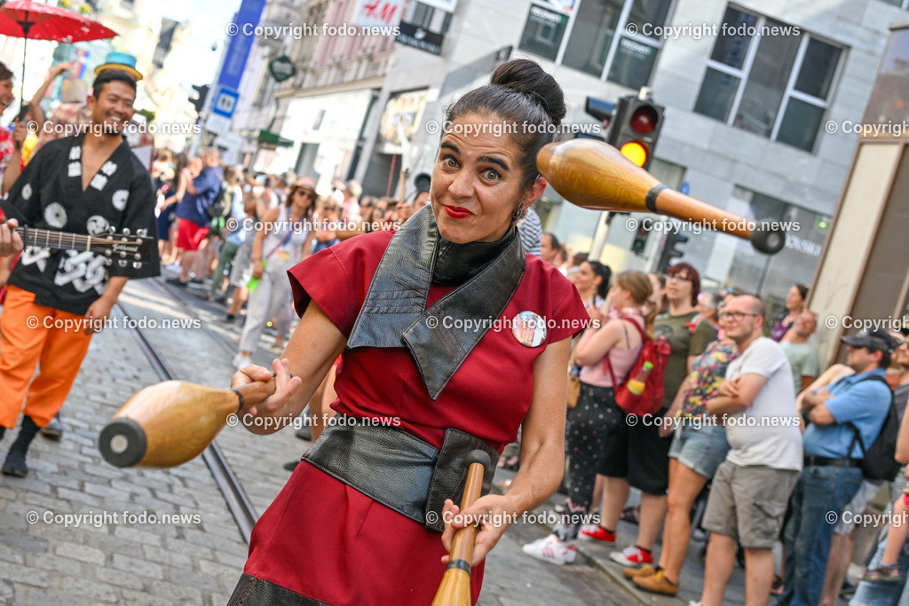 Pflasterspektakel_ 35. Linzer Pflasterspektakel 2023_ 19.07.2023-36 | 19.07.2023, Linz, AUT, 35. Linzer Pflasterspektakel 2023, im Bild diverse Kuenstler