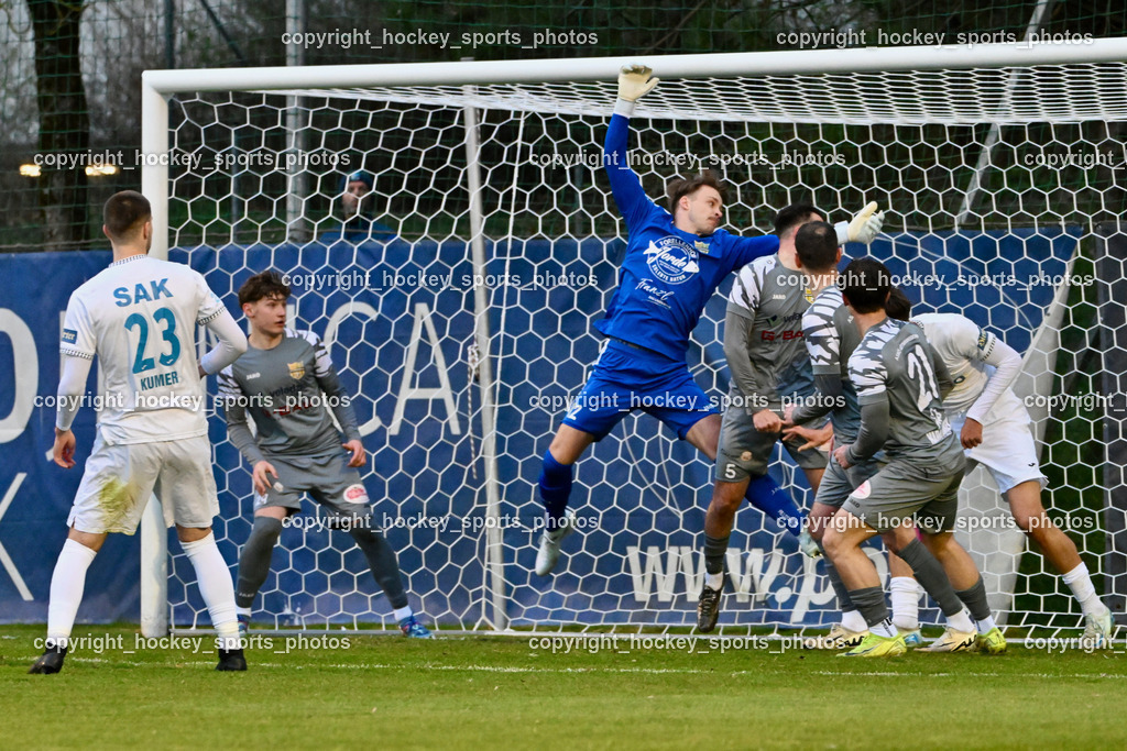 SAK vs. ASKÖ Köttmannsdorf | #23 Zan Kumer SAK, #92 Andreas Sternig ASKÖ Köttmannsdorf, #5 Matteo Juvan ASKÖ Köttmannsdorf, #21 Marco Modritsch ASKÖ Köttmannsdorf,  SAK vs. ASKÖ Köttmannsdorf, SAK vs. ASKÖ Köttmannsdorf am 02.04.2026 in Klagenfurt (Sportpark Welzenegg), Austria, (Photo by Bernd Stefan)