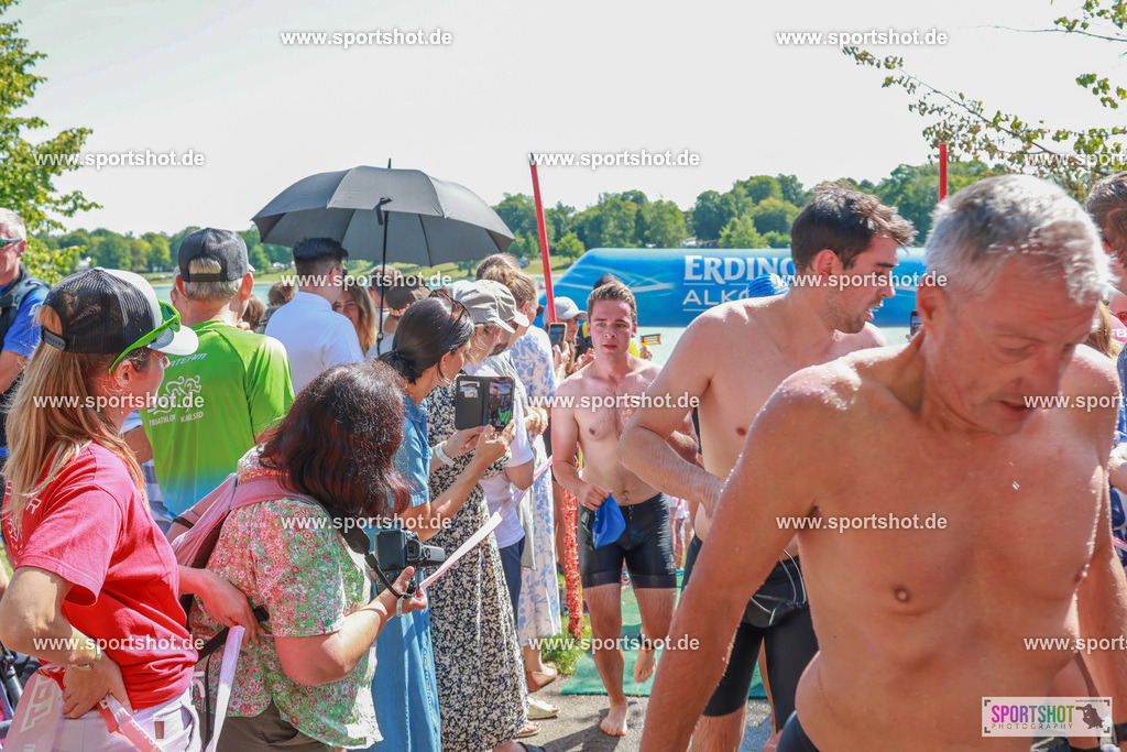 AR7_9030 | Karlsfeld Triathlon 2025 #karlsfeldtriathlon #karlsfeldtriathlon2025  #karlsfeldrace  #yourpictrs #triathlon_karlsfeld #tsveintrachtkarlsfeld #sportshot_your_pictrs @Sportshotphotography @Triathlon Karlsfeld - TSV Eintracht Karlsfeld Triathlon Copyright: www.sportshot.de