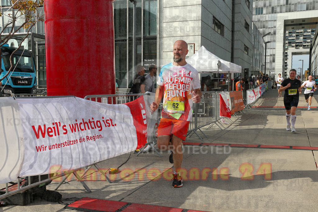 250920_1536_EX1_0192 | Sportfotografie im Rhein-Sieg Kreis, Köln, Bonn, NRW, Rheinland Pfalz, Hessen, etc. Unser Tätigkeitsfeld umfasst den Laufsport vom Volkslauf über den Marathon, Duathlon, Triathon bis zum Ultralauf wie Kölnpfad Ultra oder Schindertrail.