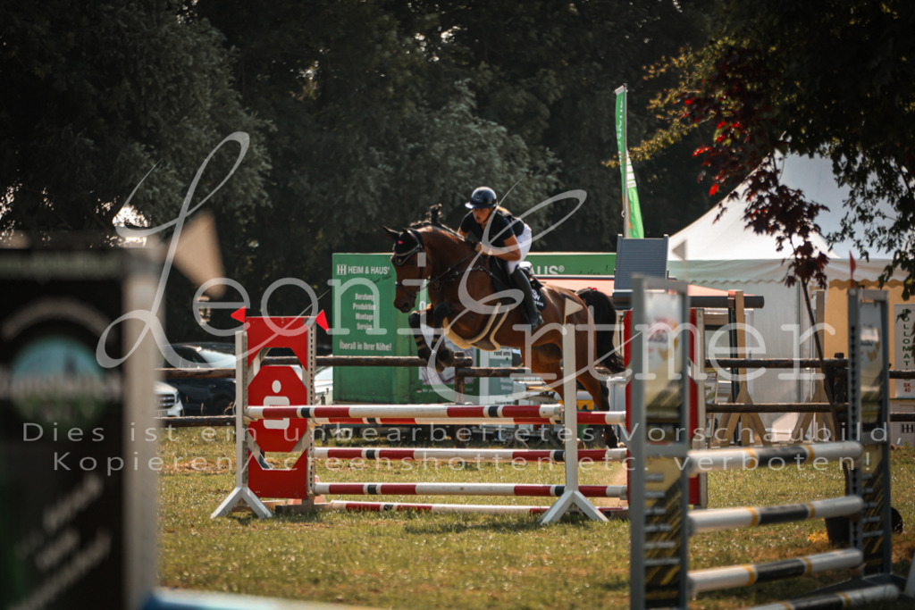 13.FrPfA00082 | Leoni Ertmer Photography - Realisiert mit Pictrs.com