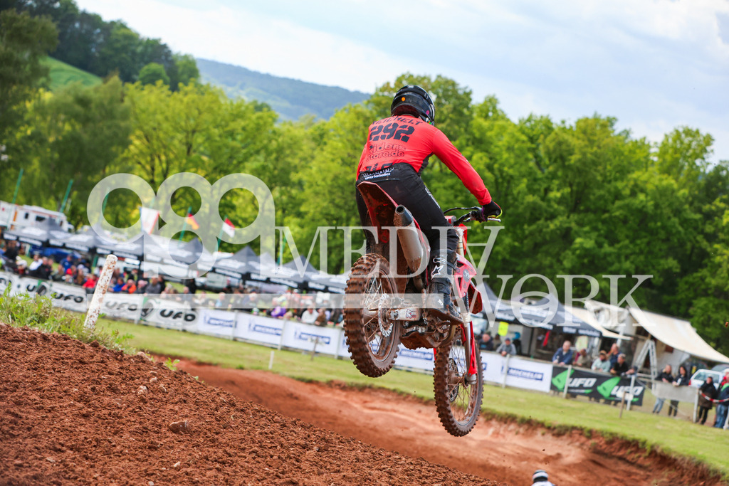 5E6A0610 | 989 MEDIAWORK
