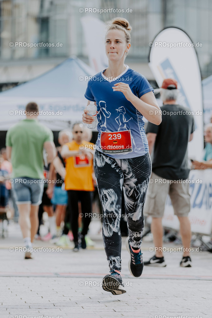 240825_Treppenlauf-57 | Professionelle Fotos Ihrer Laufsportveranstaltung.