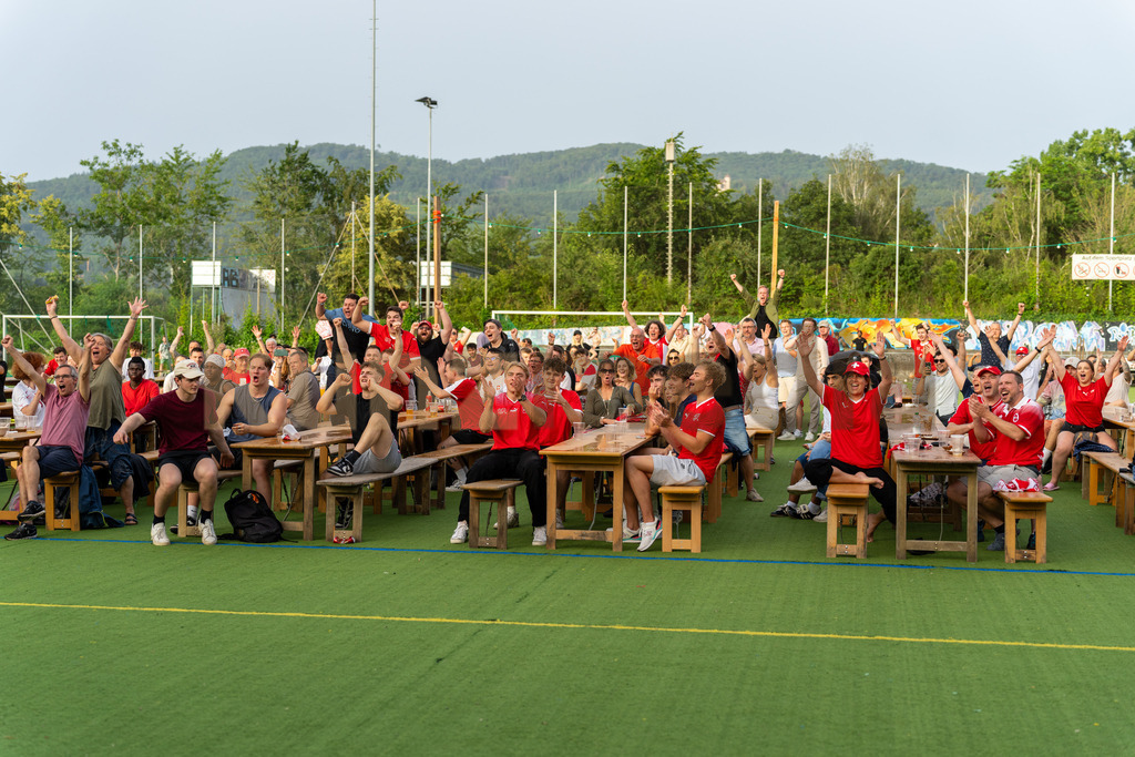 184_Public Viewing Reinach - Achtelfinale Schweiz -Italien EM 2024_kunzmedia.ch | OnlineShop für Bilder kunzmedia.ch