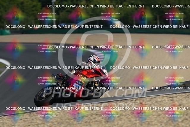 2025_09_12_PBK_11232 | Sportfotografie; SlowMotion; Video; Rennstrecke; Hafeneger; Speer; Racing; RSE; BMW; CBO; Trackday; Motorsportarena; Hockenheimring; Brno; Most; Barcelona; Valencia