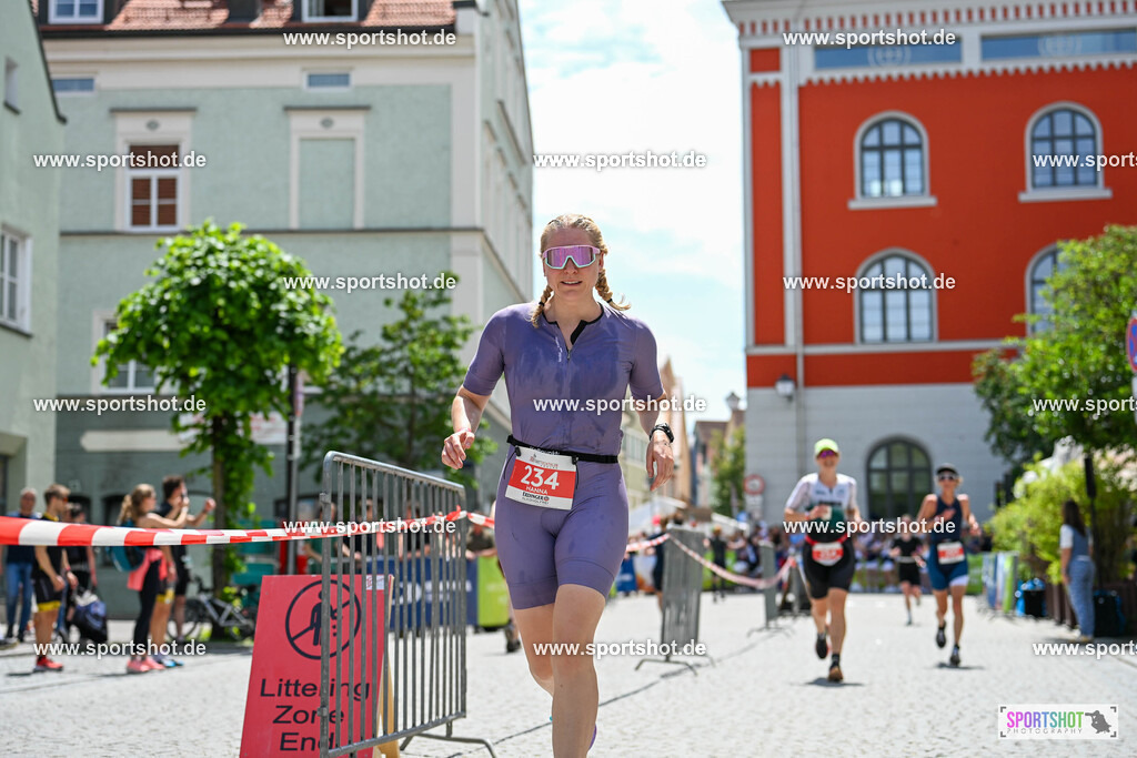 SZI_7554 | Stadttriathlon Erding 2025. #yourpictrs #sportshot_your_pictrs @Sportshotphotography #stadttriathlonerding Copyright: www.sportshot.de