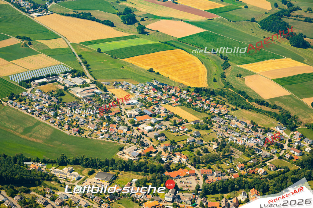 Die Luftaufnahme Adorf - Diemelsee wurde 2022 vom Flugzeug aus (keine Drohne) erstellt. Hohe Auflösung -für große Poster und Wandbilder geeignet - Garantiert!