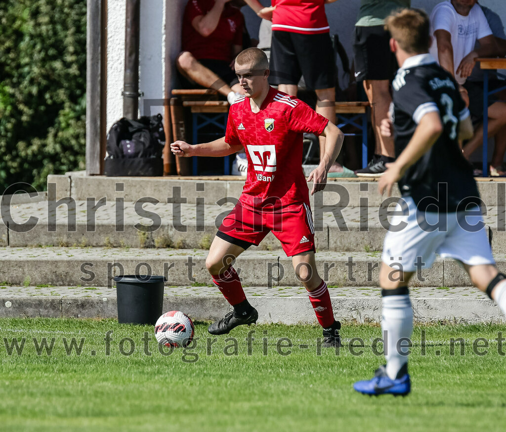 2023-09-10_054_TuS_Oberding_gegen_FC_Hohenpolding | Oberding, Deutschland, 10.09.2023:
Fußball, Kreisklasse 2023 / 2024, 6. Spieltag, TuS Oberding gegen FC Hohenpolding, Endergebnis: 1:1

Foto: Christian Riedel / fotografie-riedel.net
