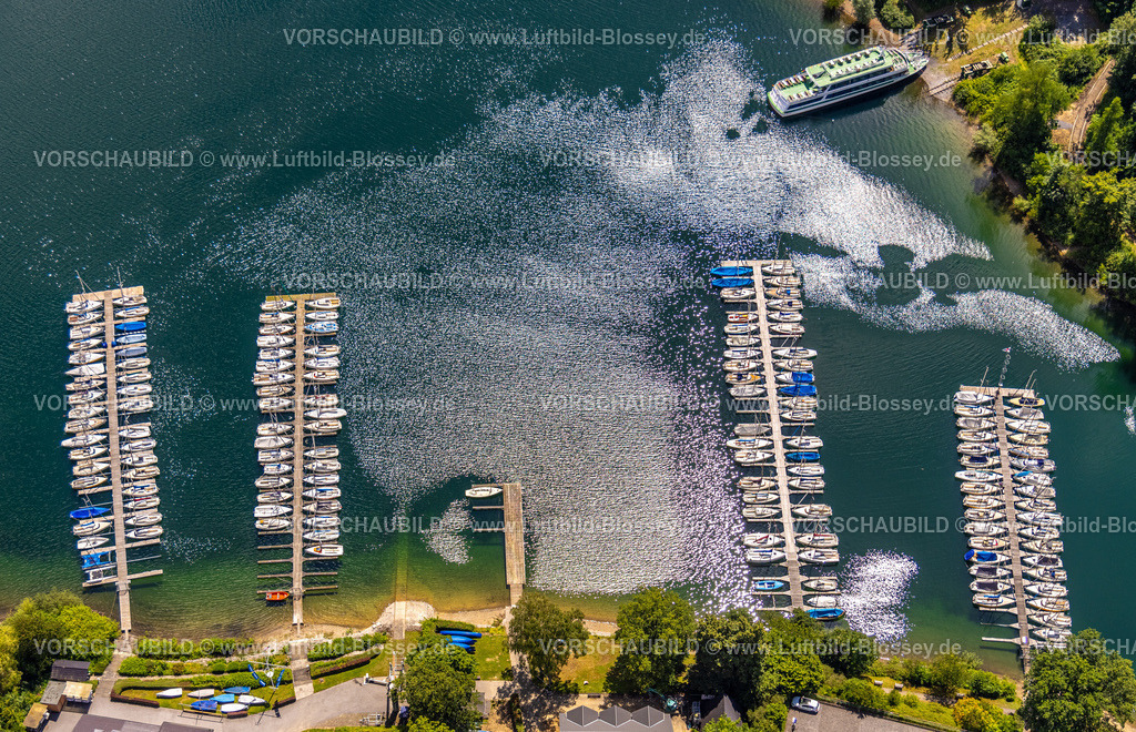 Sundern240708619 | Luftbild, Segelboote am Sorpesee, Hafen und Anlegestelle Am Sorpedamm, Ausflugsschiff am Ufer, Stemel, Sundern, Sauerland, Nordrhein-Westfalen, Deutschland