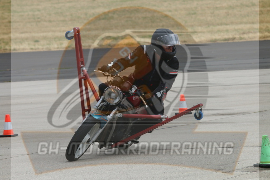 IMG_3363 | gh-motorradtraining-foto.de - Realisiert mit Pictrs.com