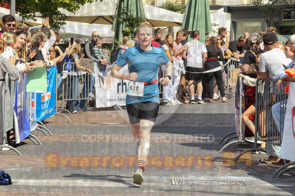 250824_1451_EV4_2296 | Sportfotografie im Rhein-Sieg Kreis, Köln, Bonn, NRW, Rheinland Pfalz, Hessen, etc. Unser Tätigkeitsfeld umfasst den Laufsport vom Volkslauf über den Marathon, Duathlon, Triathon bis zum Ultralauf wie Kölnpfad Ultra oder Schindertrail.