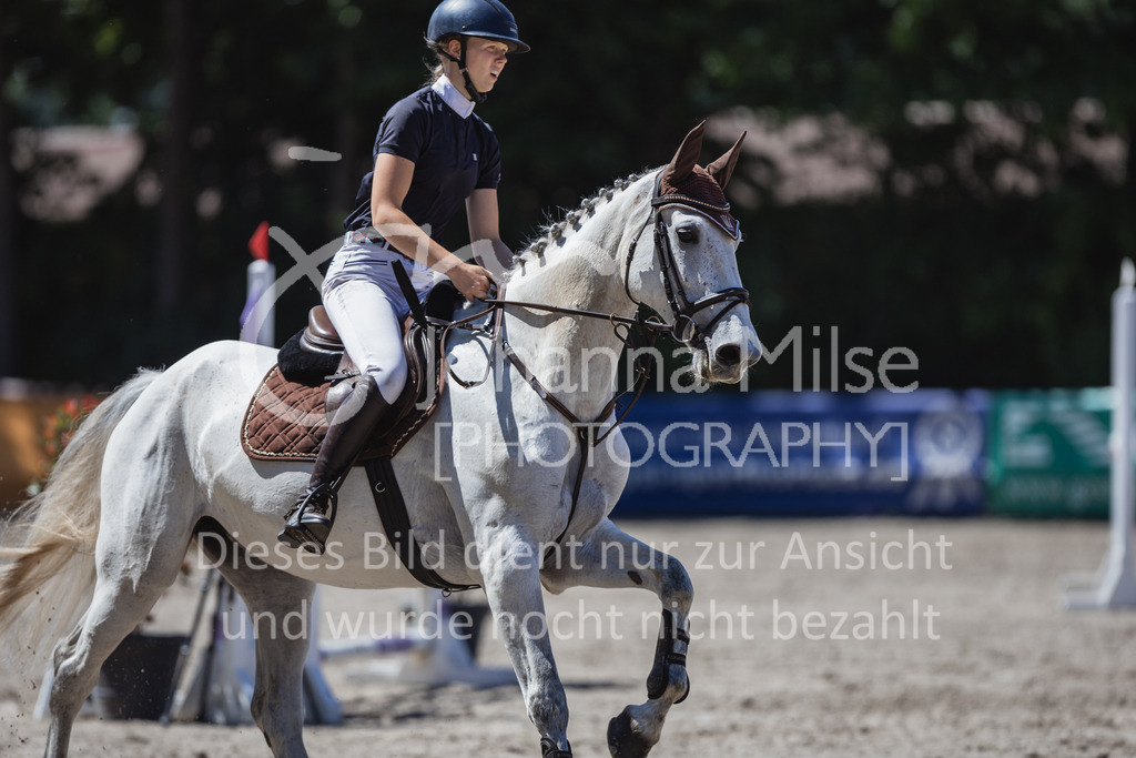 230610_Mühlen_A-Spr2-770 | Deine schönsten Turniermomente als professionelle Fotos! Entdecke hochwertige Pferdesport-Fotografie im Online-Shop. Jetzt Fotos finden & bestellen!