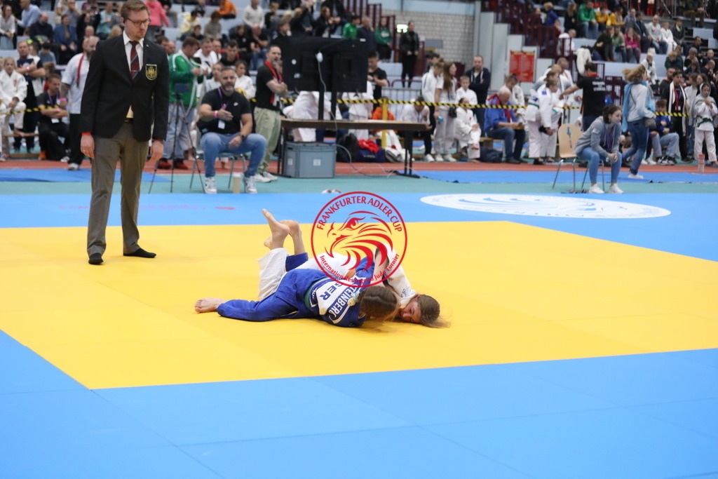 1J7A2276 | Fotos vom Adler Cup - Pictures from Adler Cup

Hier findet Ihr alle Eindrücke und großen Momente der Adler Cup Wochenenden. Here you will find all impressions and great moments of the Adler Cup weekends. - Realisiert mit Pictrs.com