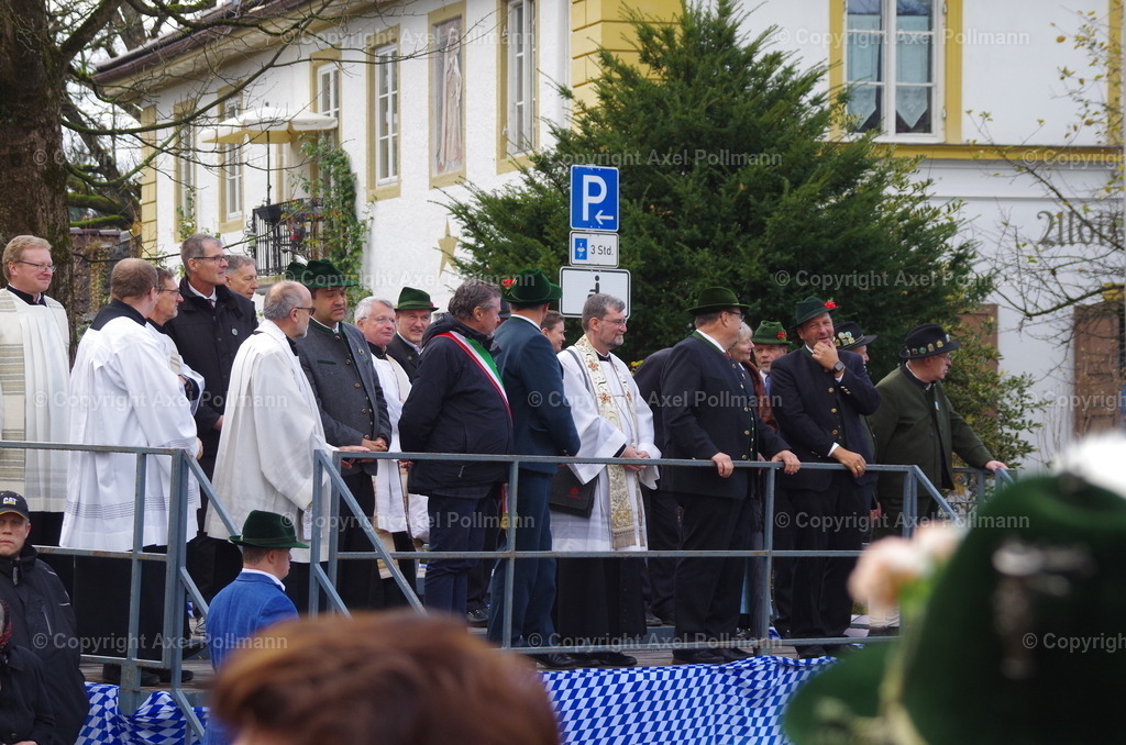 IMGP0493 | fotografiert von Axel PollmannLeonhardi Wallfahrt Benediktbeuern und Murnau, Fronleichnam, Fasching, Landschaft im Loisachtal und Benediktbeuern  - Realisiert mit Pictrs.com