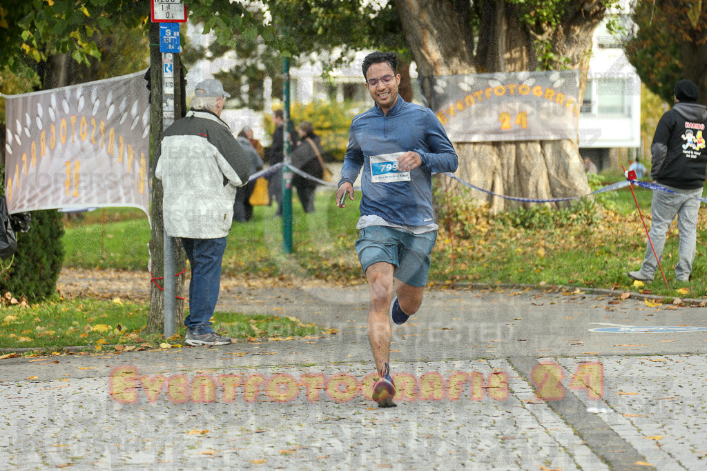 241020_1005_EX1_7713 | Sportfotografie im Rhein-Sieg Kreis, Köln, Bonn, NRW, Rheinland Pfalz, Hessen, etc. Unser Tätigkeitsfeld umfasst den Laufsport vom Volkslauf über den Marathon, Duathlon, Triathon bis zum Ultralauf wie Kölnpfad Ultra oder Schindertrail.