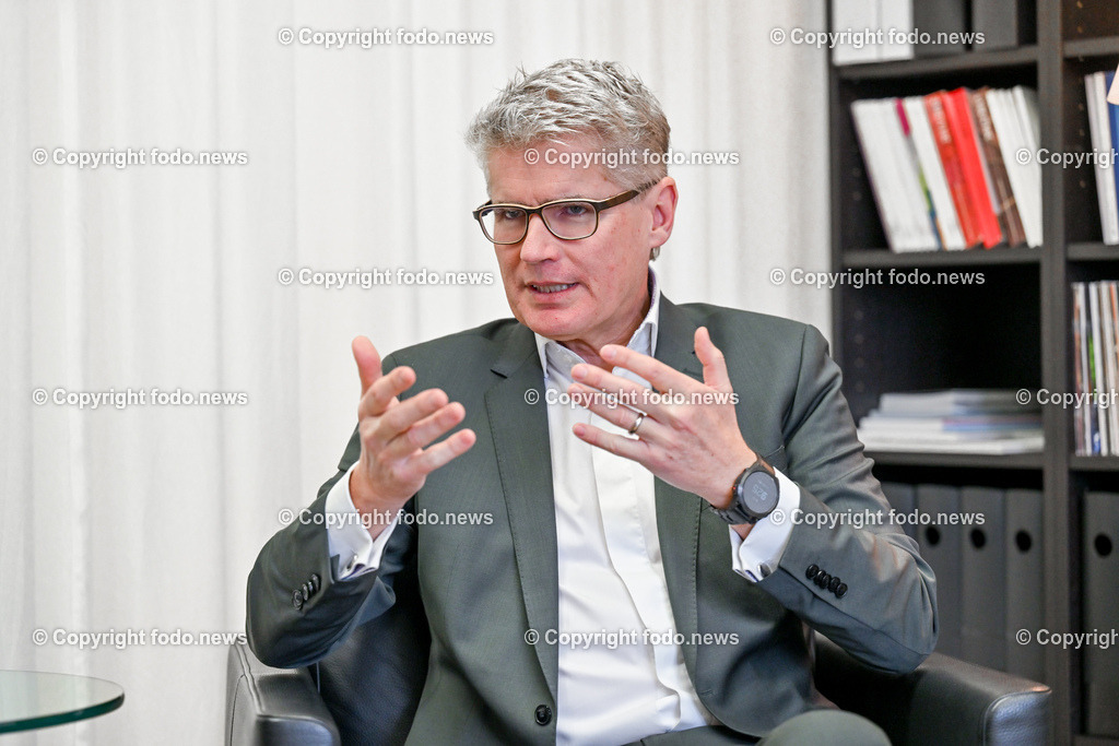 Musiktheater Linz_ Thomas Königstorfer_ 27.02.2023-42 | 27.02.2023, Musiktheater Linz, AUT, Thomas Koenigstorfer, im Bild Musiktheater Linz, Thomas Koenigstorfer (Kaufmaennische Direktion Landestheater Linz)