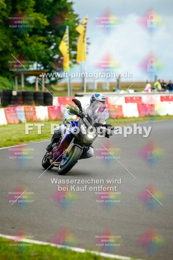 VBK-4396 | Hier findet Ihr Bilder von Touristenfahrten auf der Nürburgring Nordschleife oder von anderen Veranstaltungen die ich besucht habe. Viel Spass beim Durch Schauen 