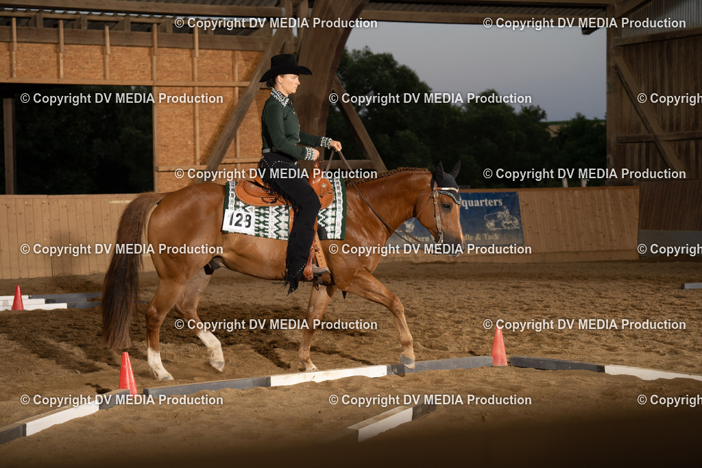 NE101424 | dv-media-shop - Realisiert mit Pictrs.com