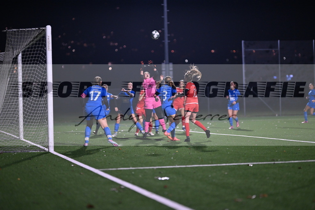 aaaDSC_1860 | Kaufen Sie Sportbilder im Onlineshop von Andy Scherrer Sportfotografie. Faszinierende Bilder von Sportevents aus der ganzen Schweiz. Fussball, Frauenfussball, Unihockey, Handball, Schwingen und weiteren Sportarten. - Realisiert mit Pictrs.com